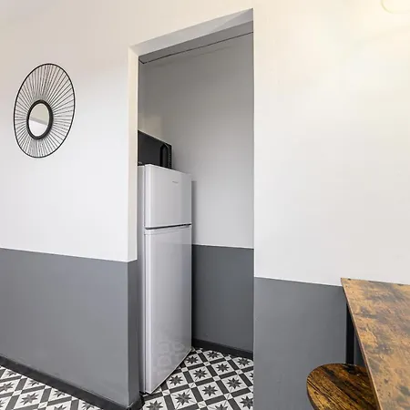 Apartment Travelers Hideout - Brasov